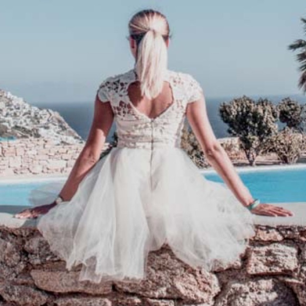 White tulle dress